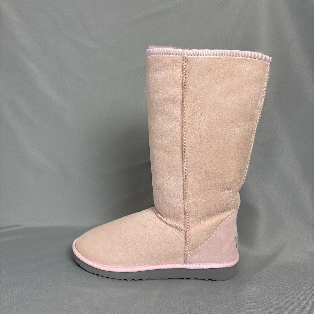 Womens 8 Classic Tall UGG Boots Baby Pink Retired Collectors Extremely Rare Cond - Picture 3 of 12